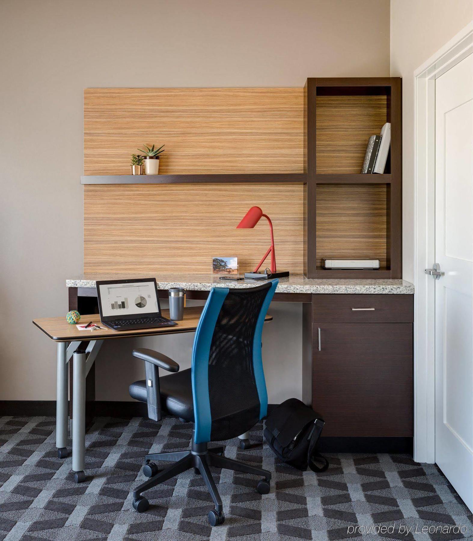 Towneplace Suites By Marriott Pittsburgh Harmarville Bagian luar foto